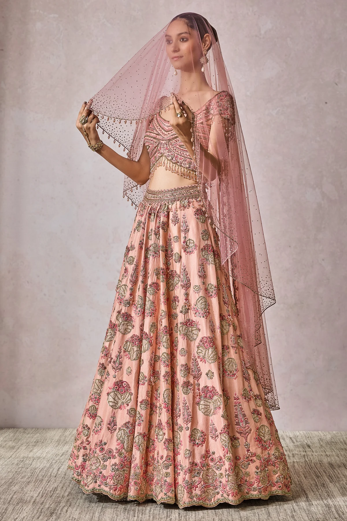 Blouse Lehenga Veil Wings - Image 5