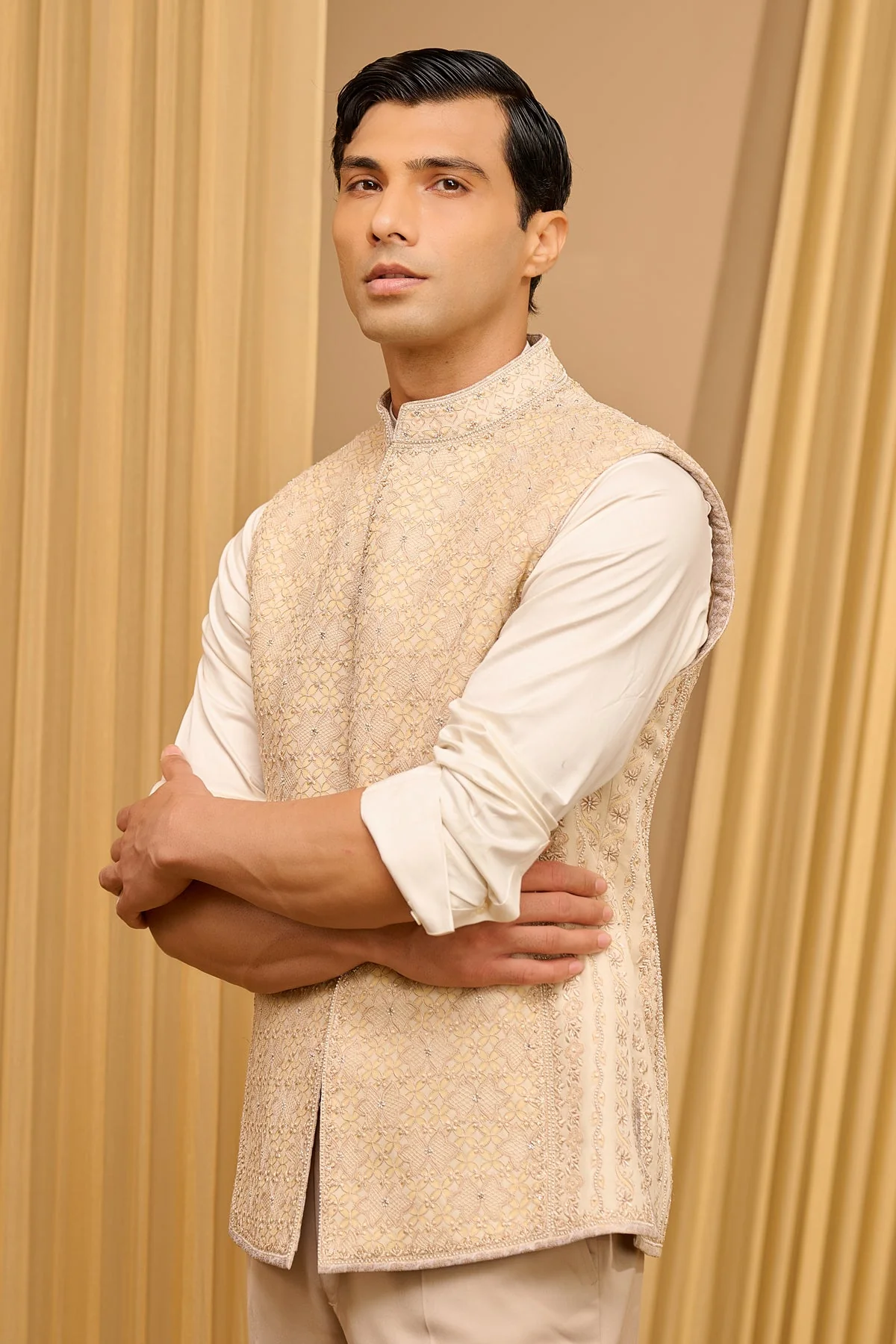 Chikankari Waistcoat Set - Image 4