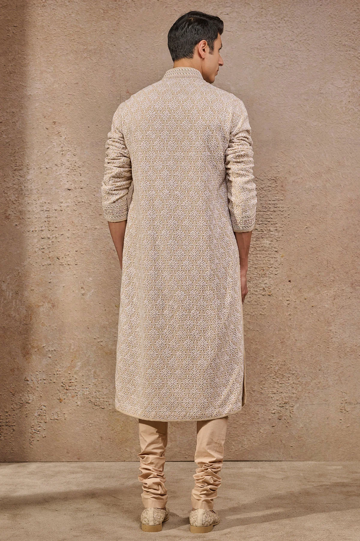 Classic Chikan Kurta - Image 4