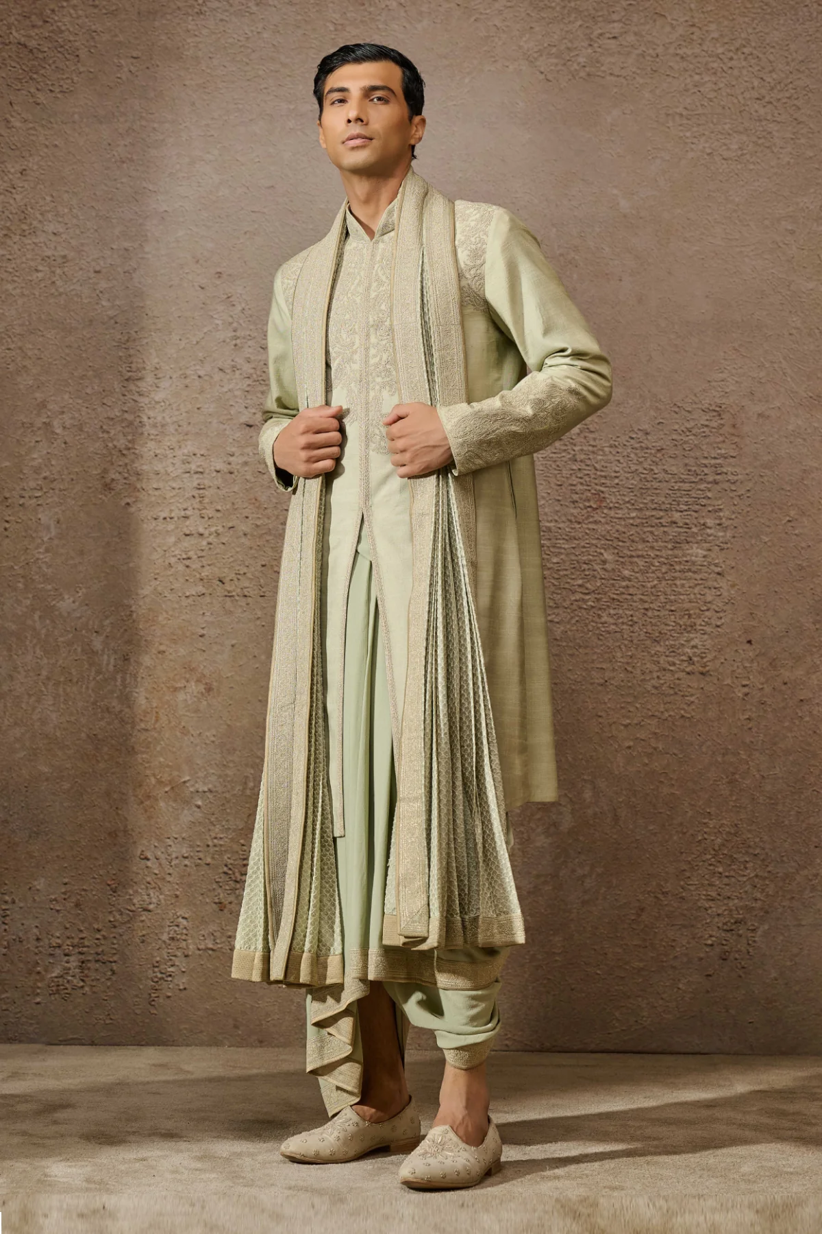 Classic Embroidered Kurta Set - Image 2