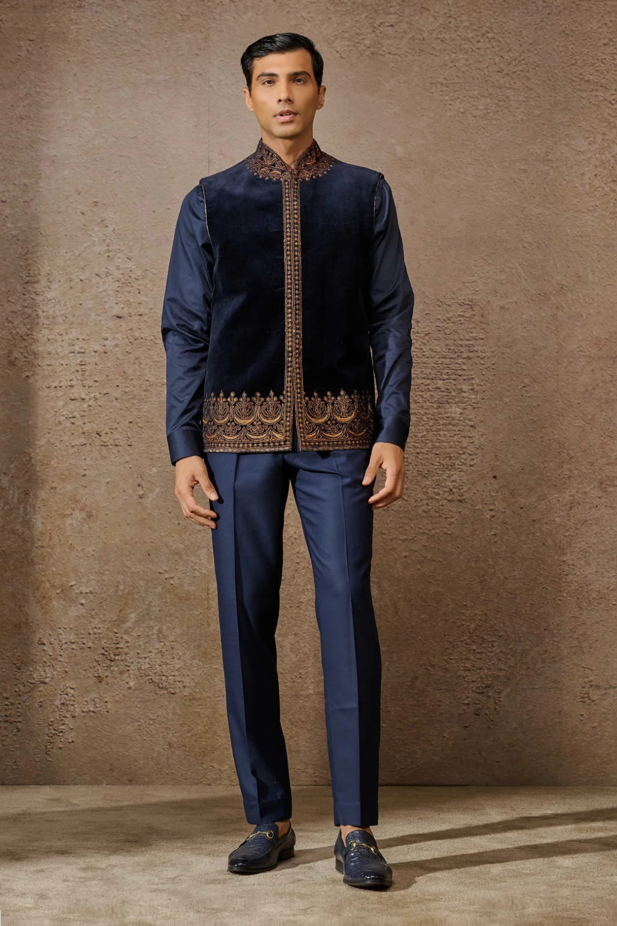 Classic Embroidered Waistcoat - Image 4