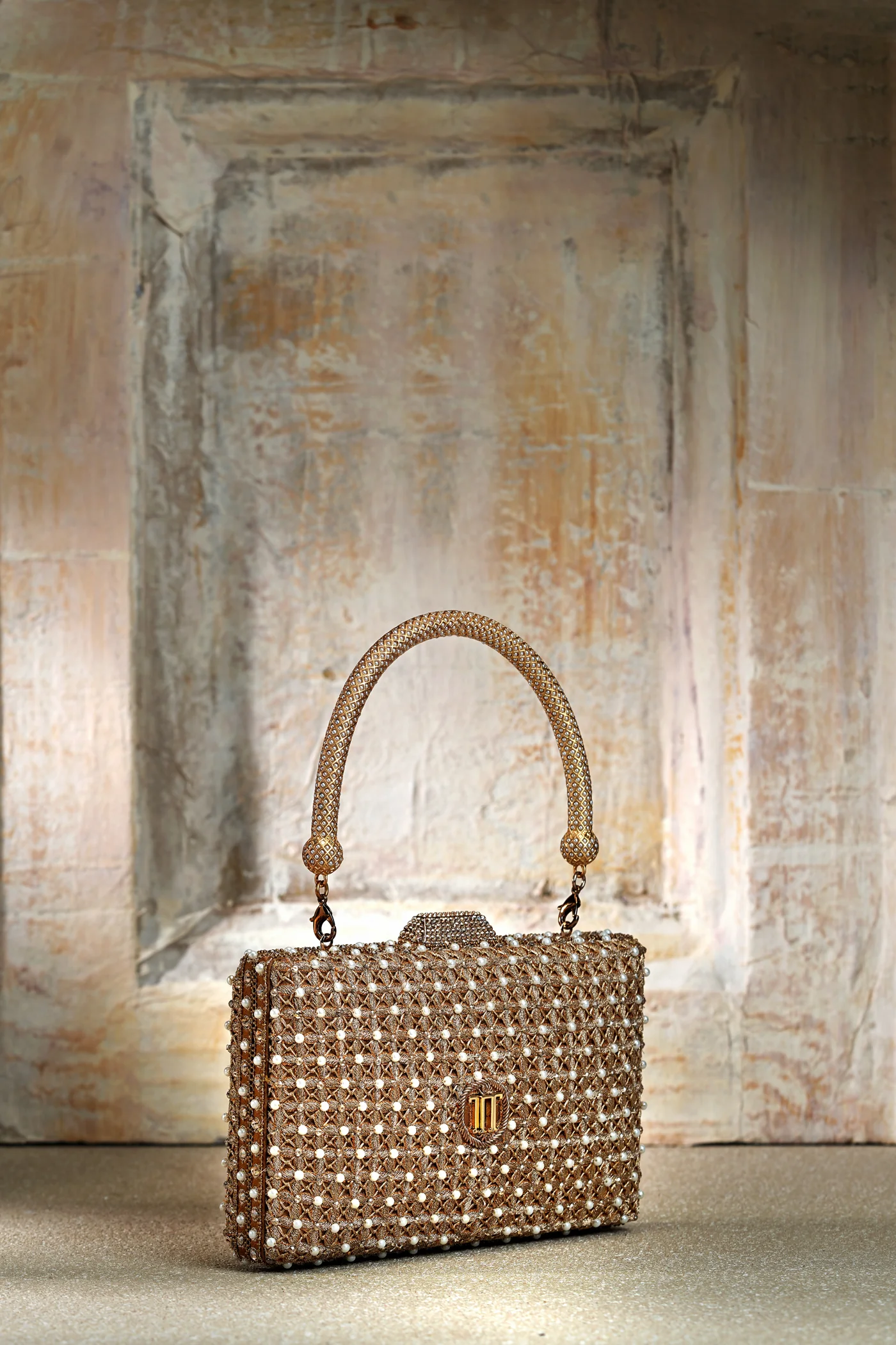 Clutch - Image 6