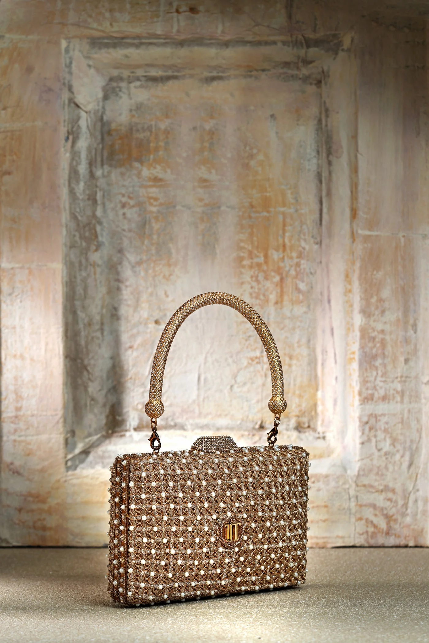 Clutch - Image 6