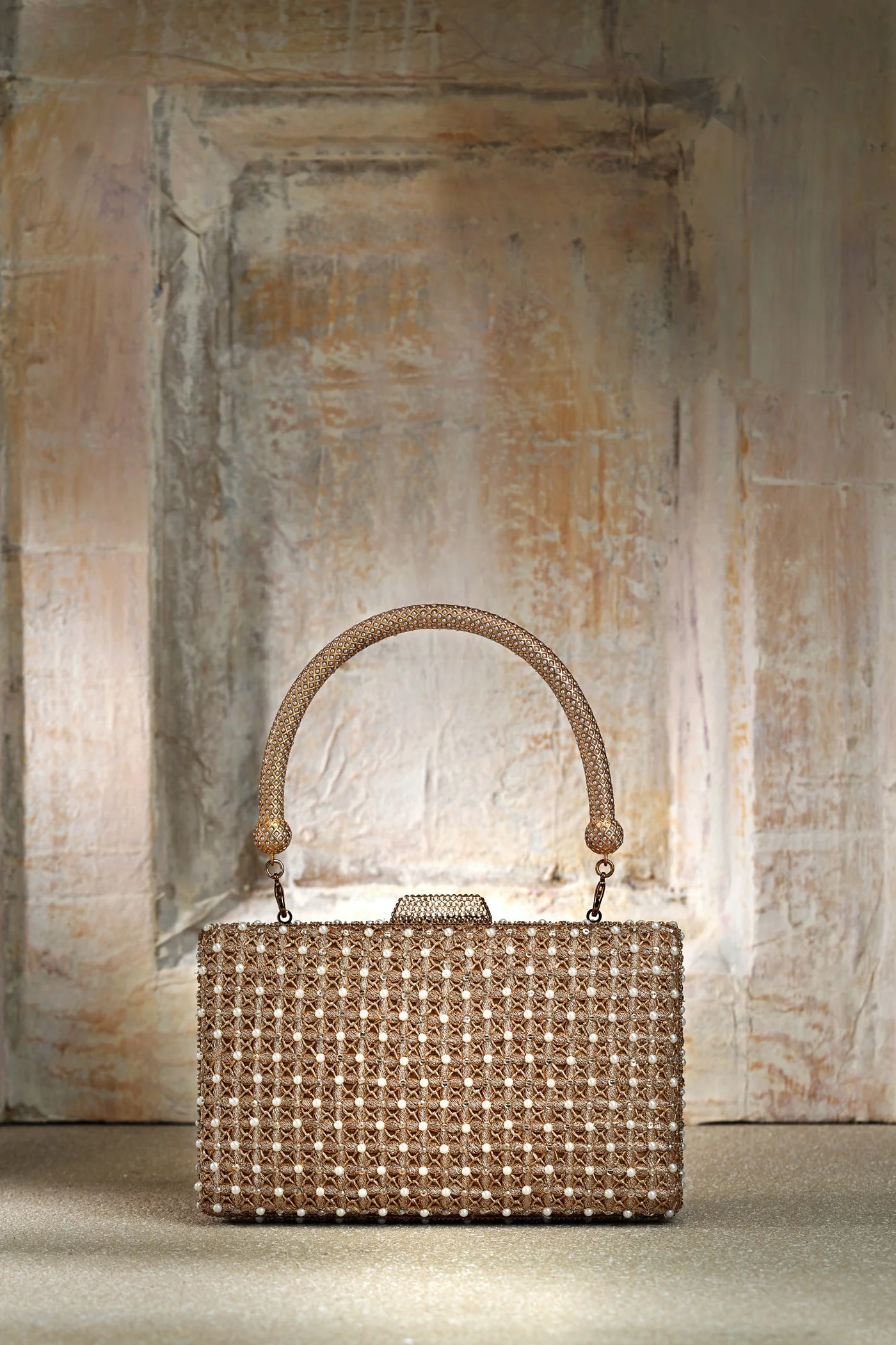Clutch - Image 7