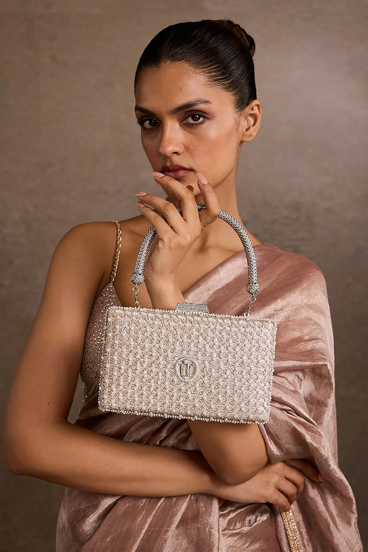Clutch - Image 3