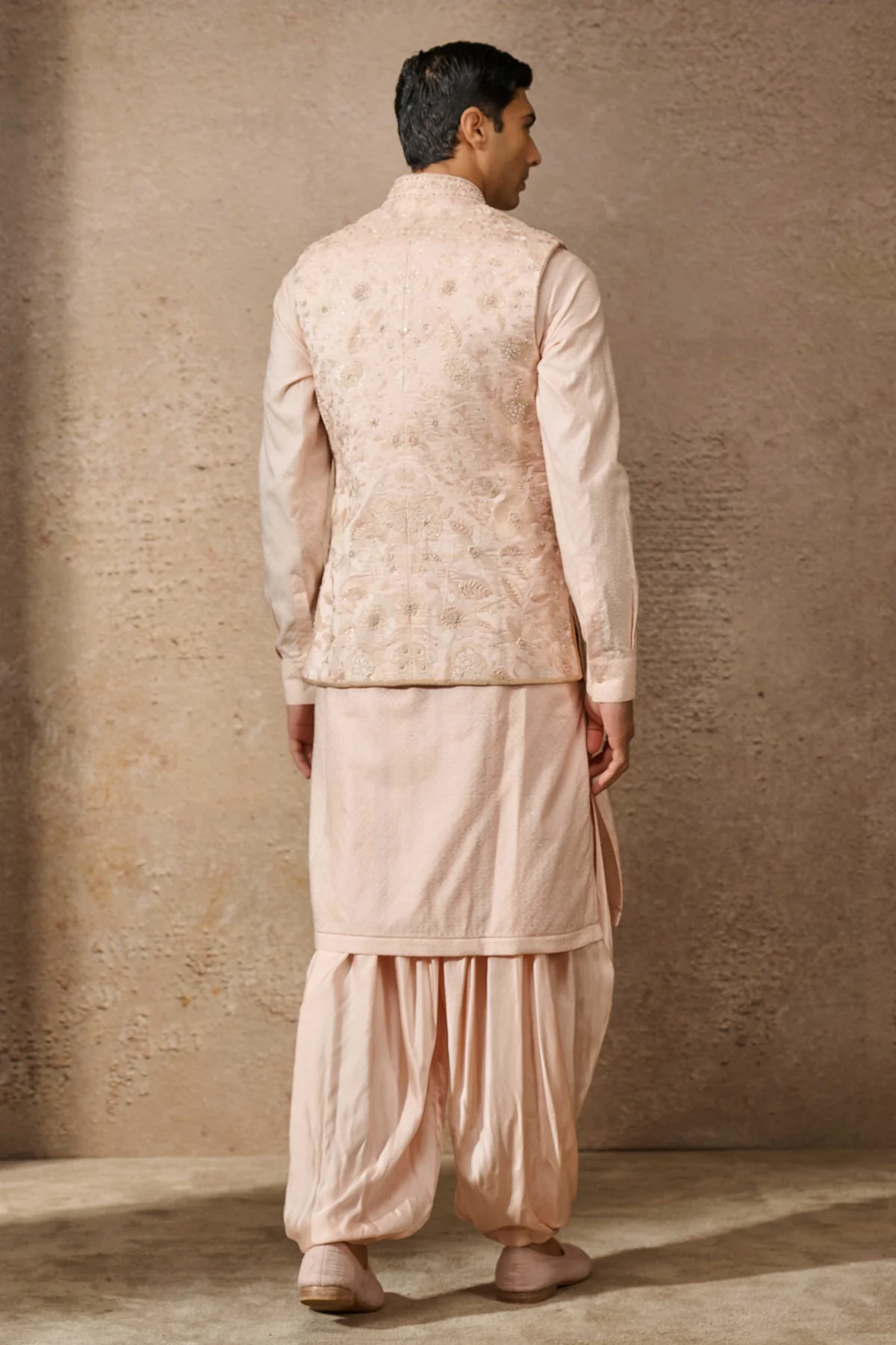 Embroidered Floral Waistcoat Set - Image 4