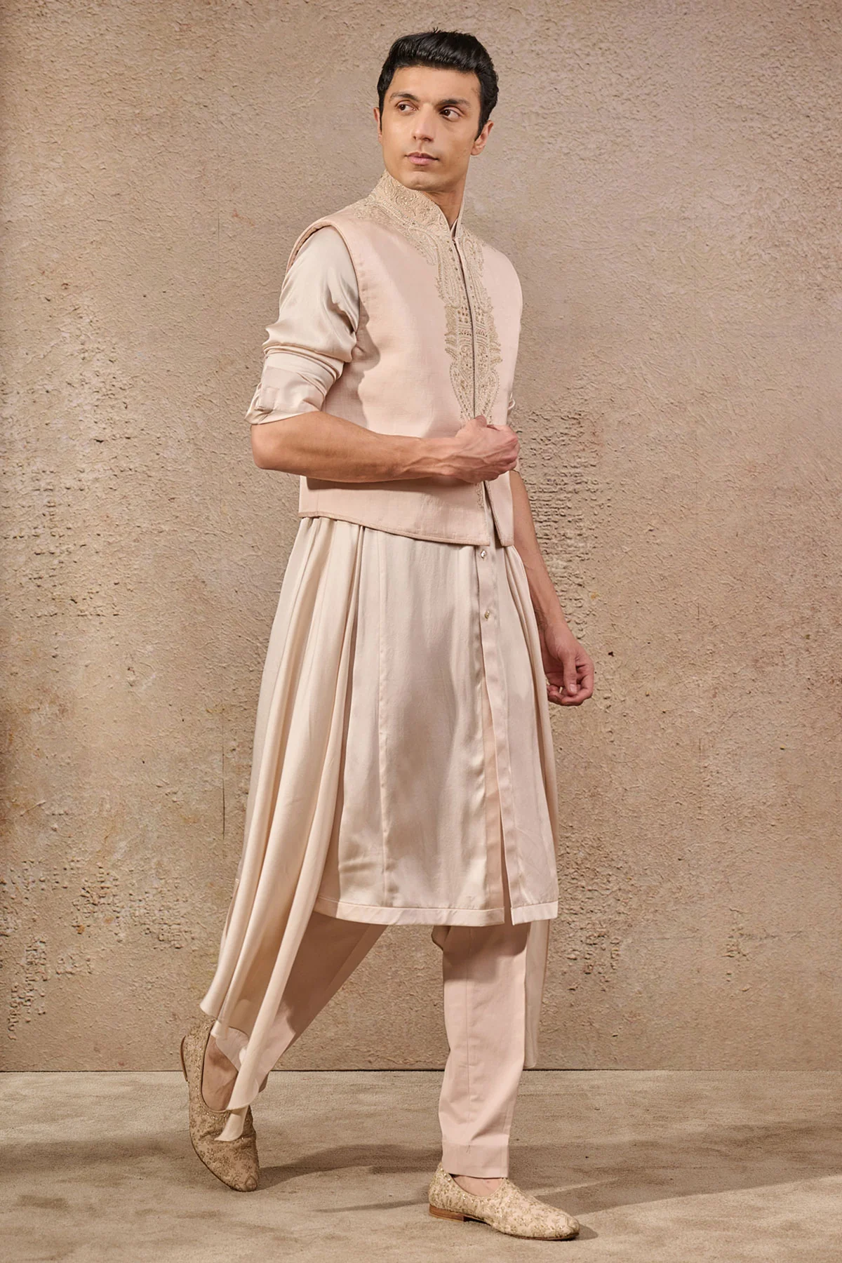 Embroidered Textured Waistcoat - Image 2