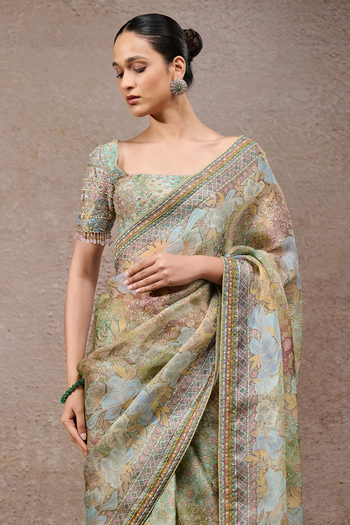 Floral Organza Saree - Image 4