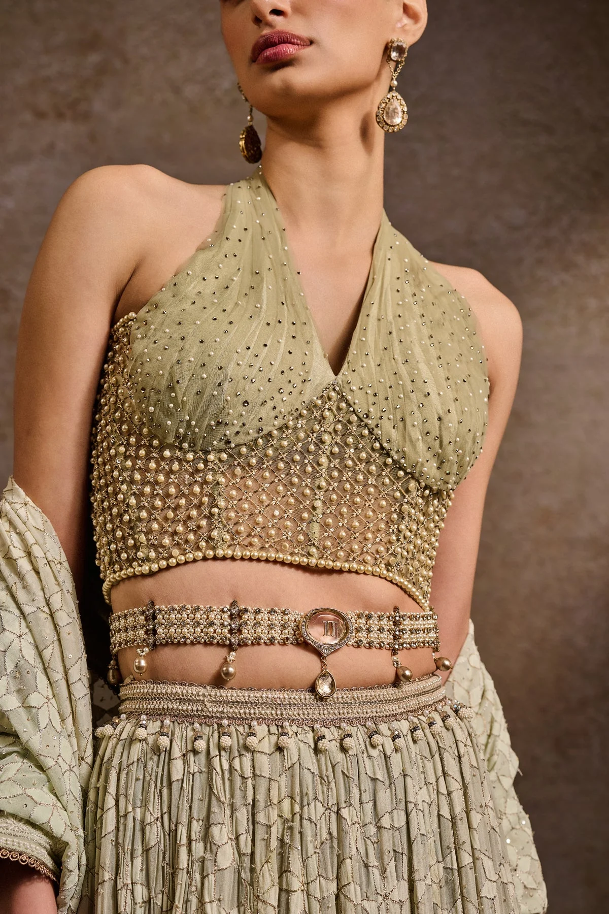 Jewelled Brooch Belt - Image 5