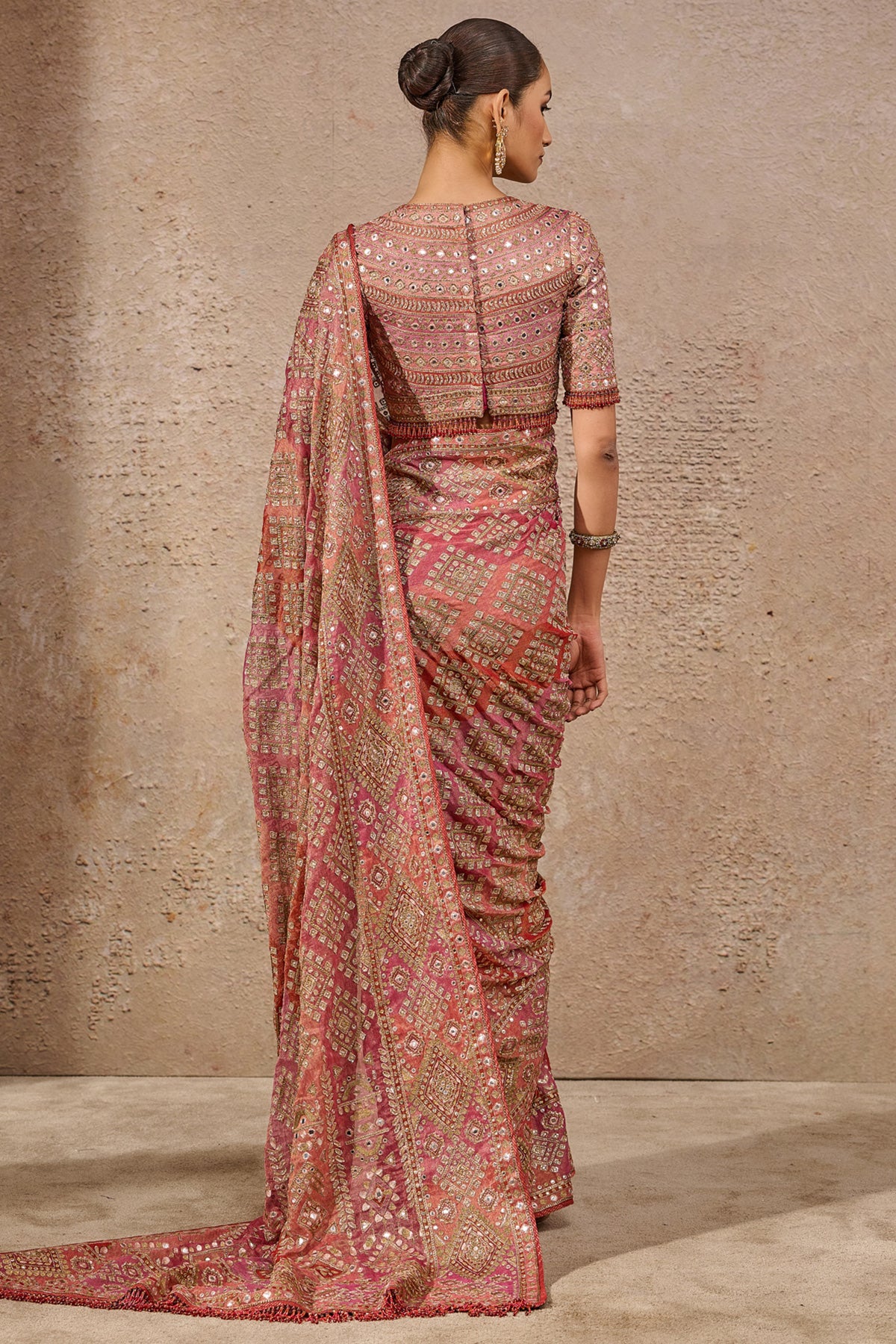 Kashida Mirror Work Saree - Image 4