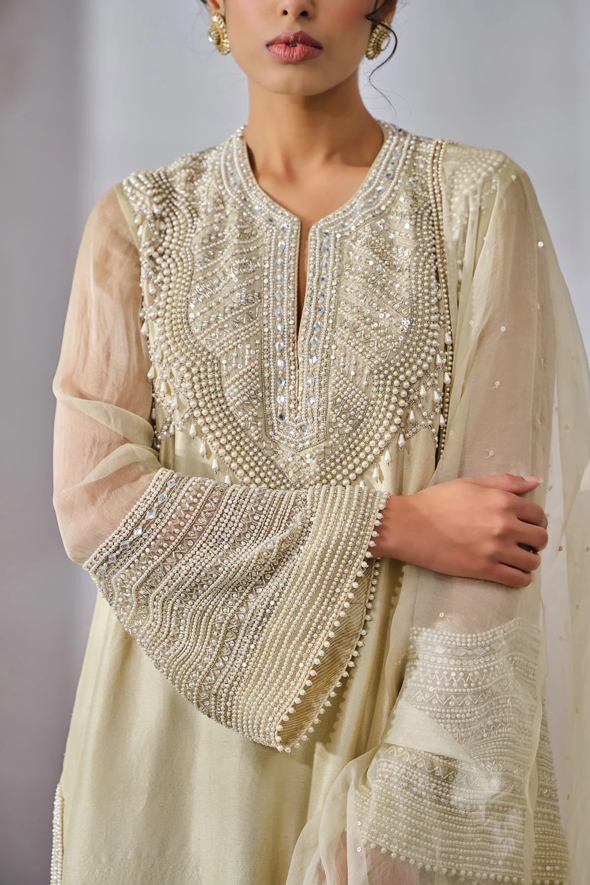 Kurta Trousers Dupatta - Image 4