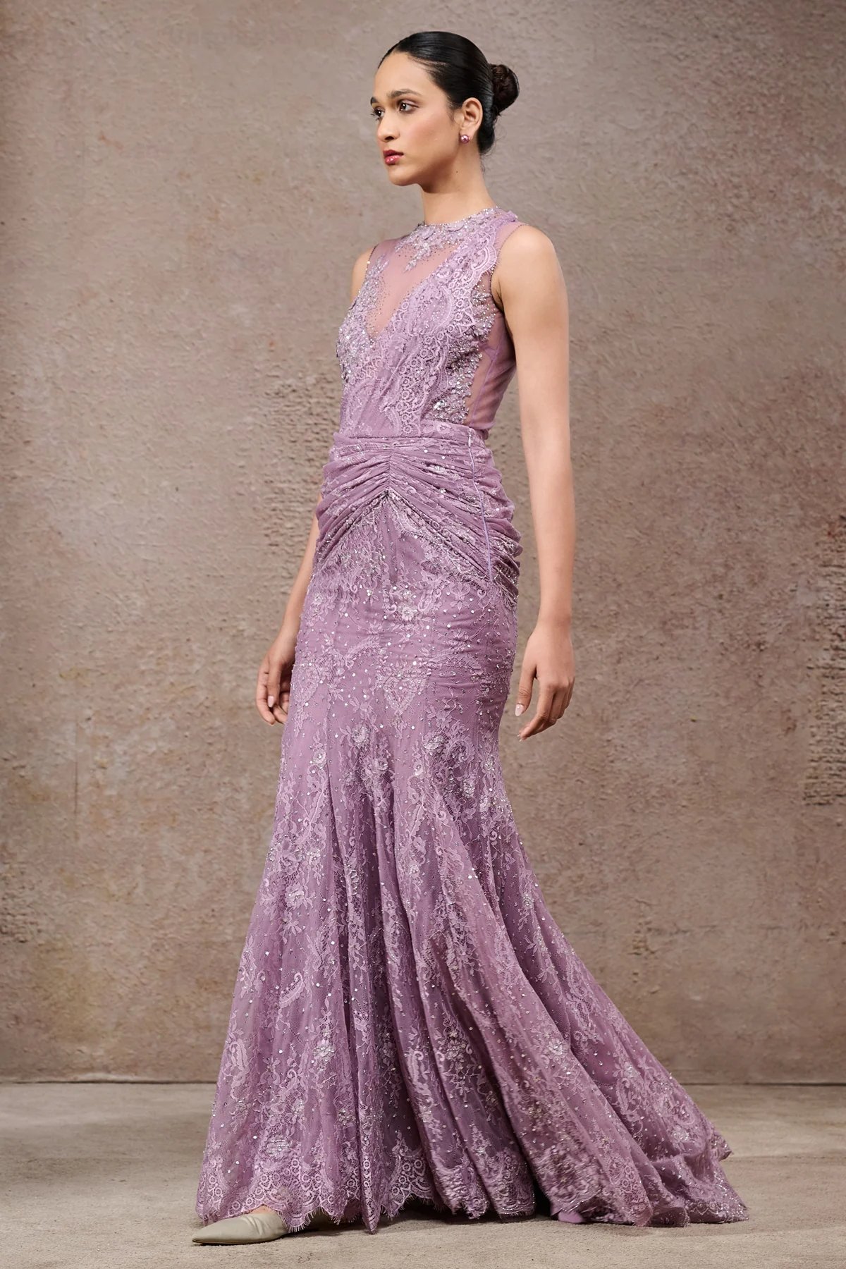 Lace Concept Saree - Image 3