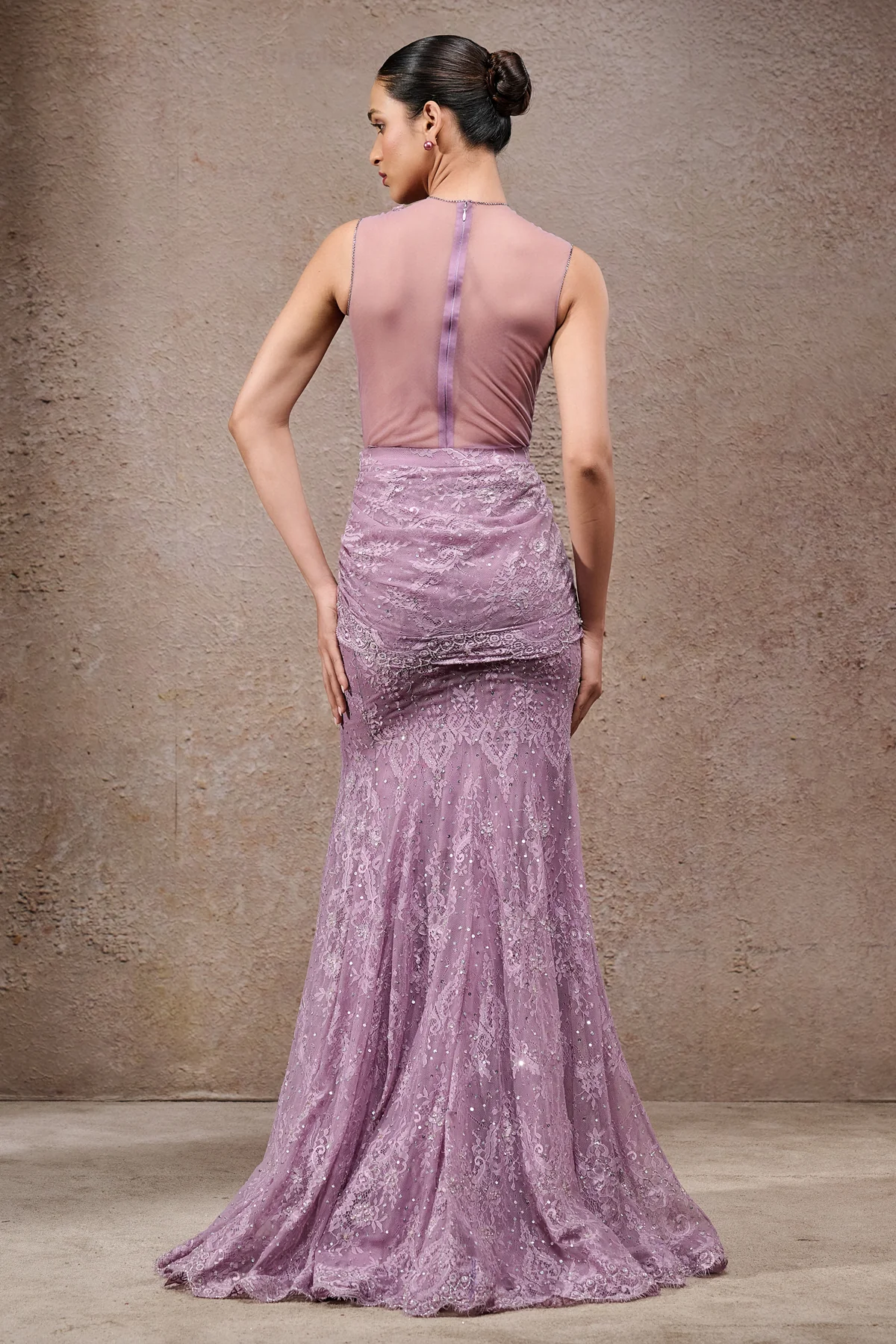 Lace Concept Saree - Image 4