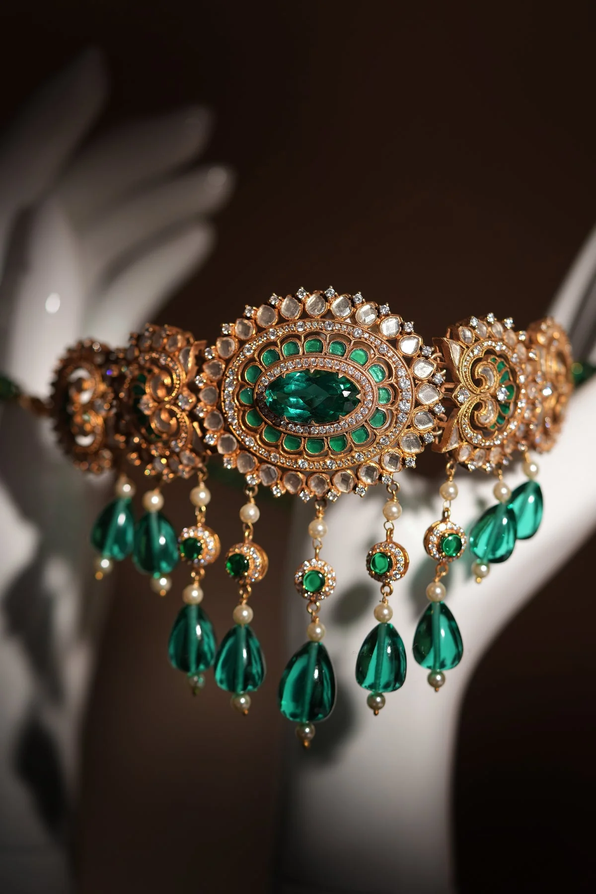 Lotus Emerald Choker - Image 5
