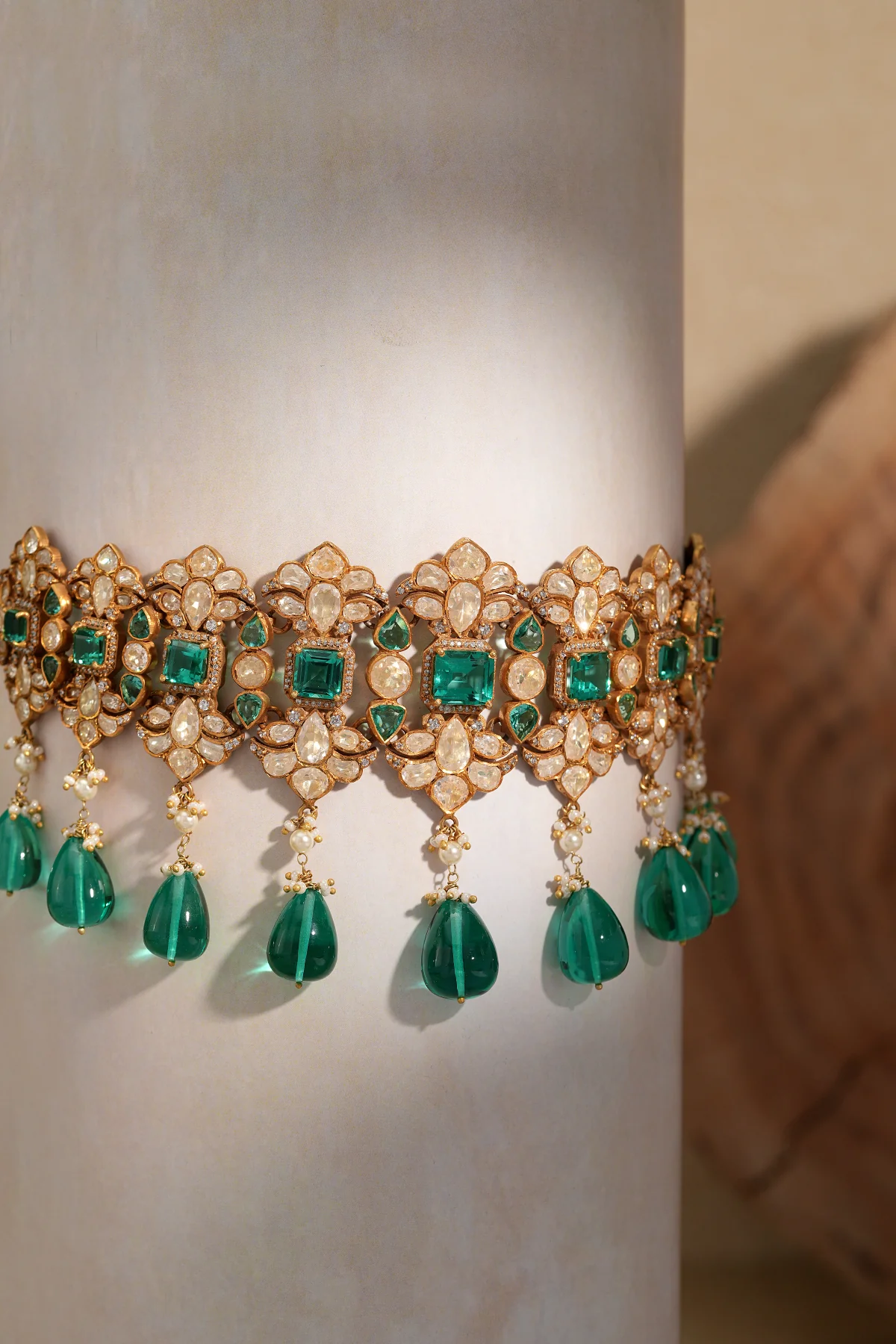 Lotus Emerald Necklace - Image 4