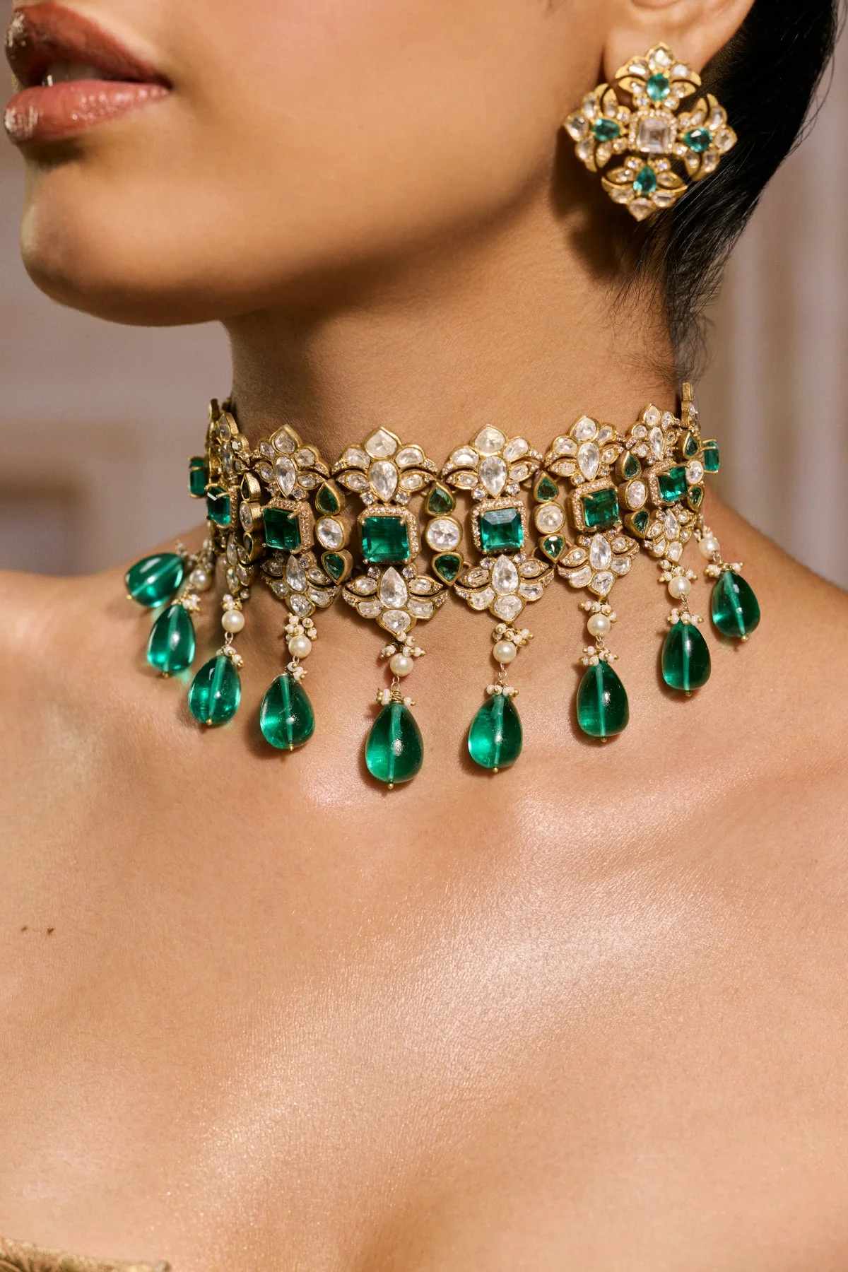 Lotus Emerald Necklace - Image 2