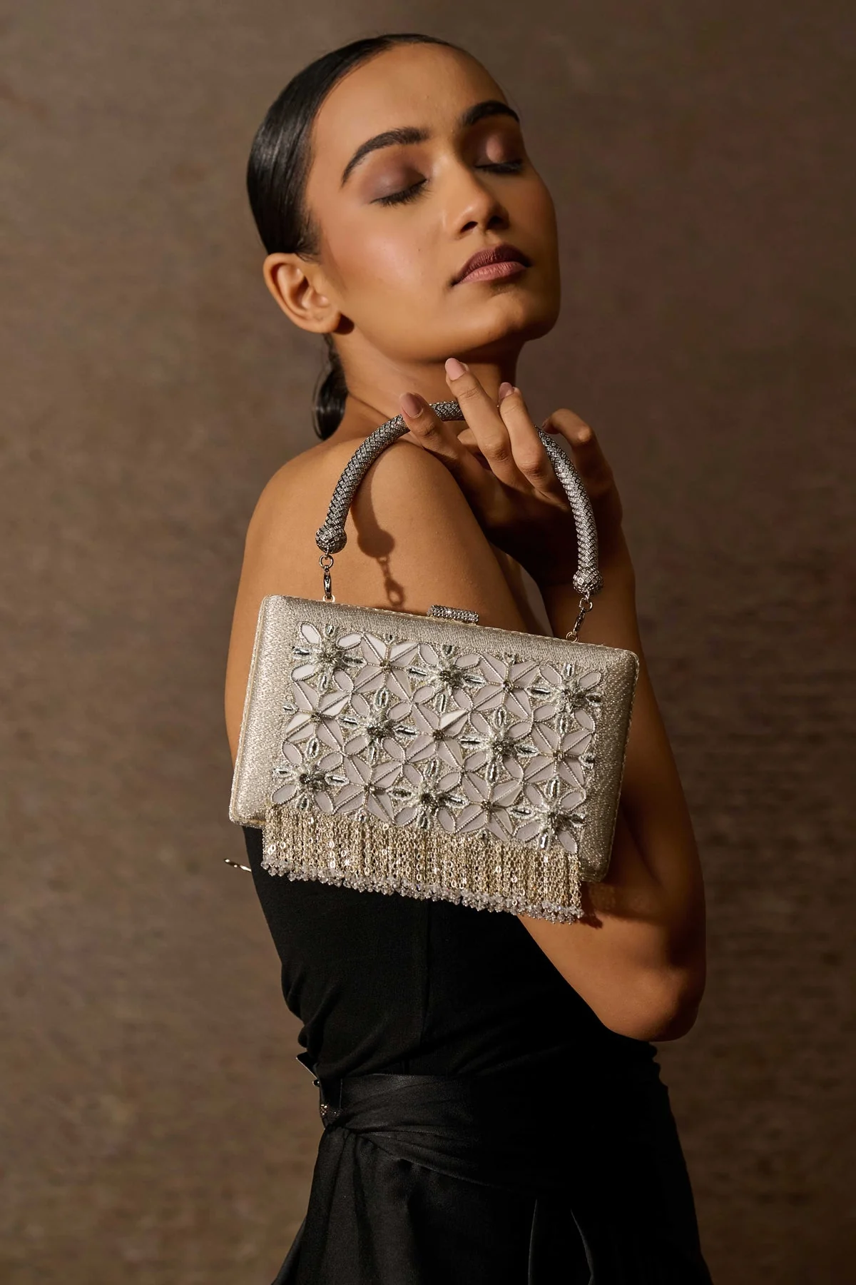 Mirrored Hand Bag - Image 3