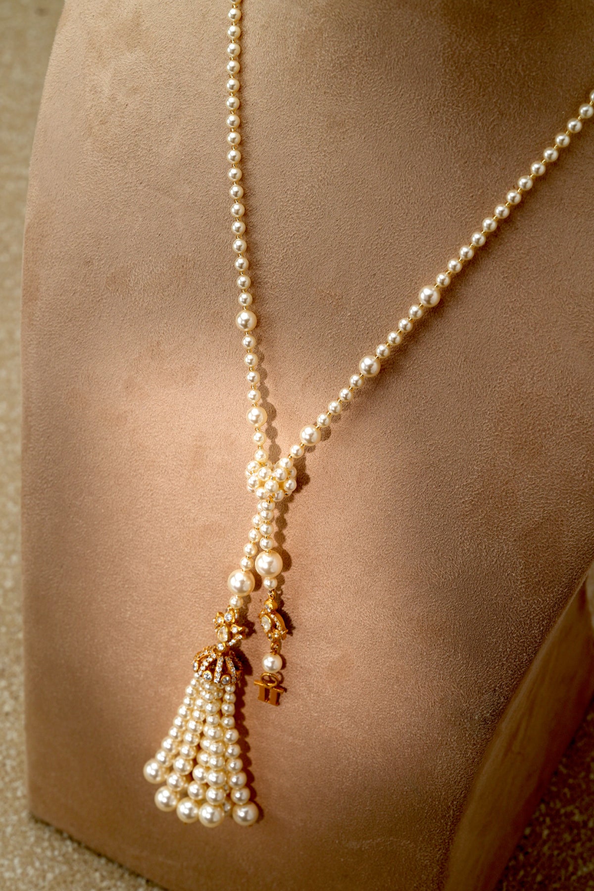 Pearl Lariat Necklace - Image 4