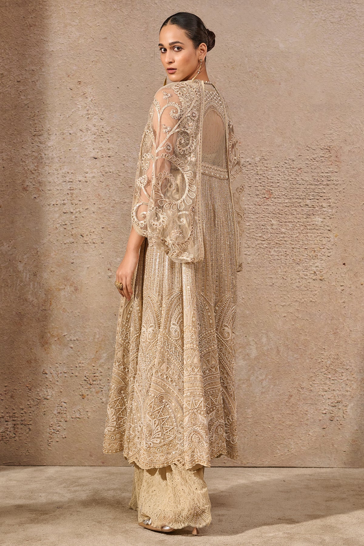 Resham Embroidered Jacket And Lace Pants Co Ord Set - Image 4