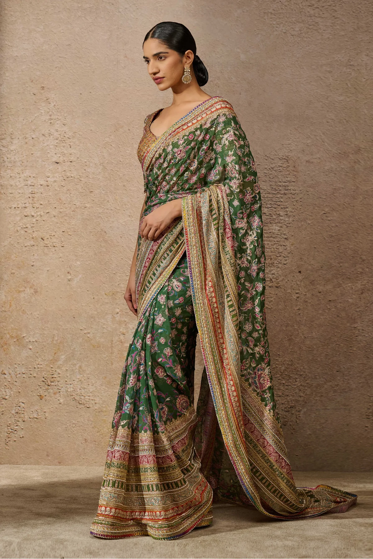 Signature Kashida Embroidered Saree - Image 2