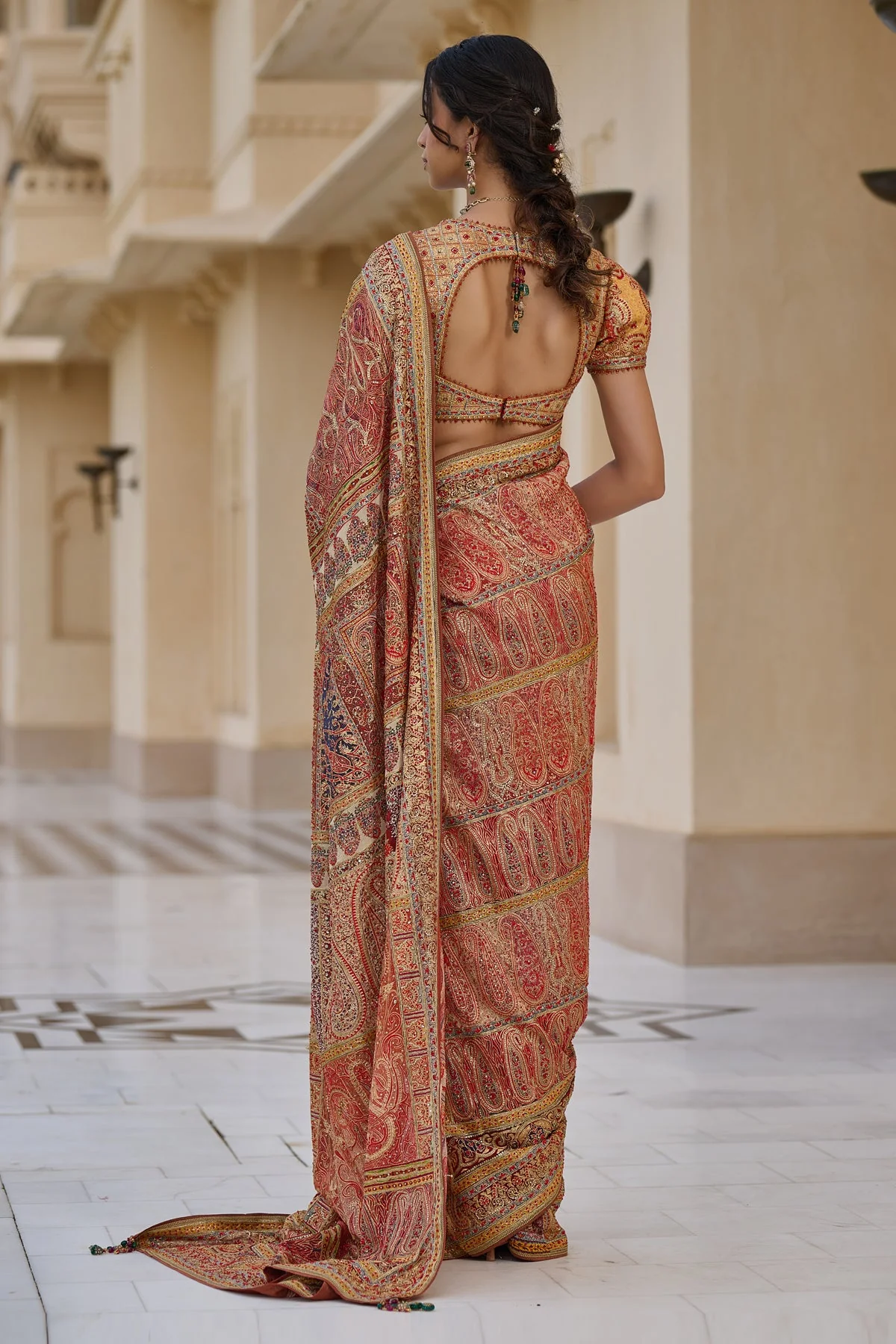 Signature Kashida Embroidered Saree - Image 4
